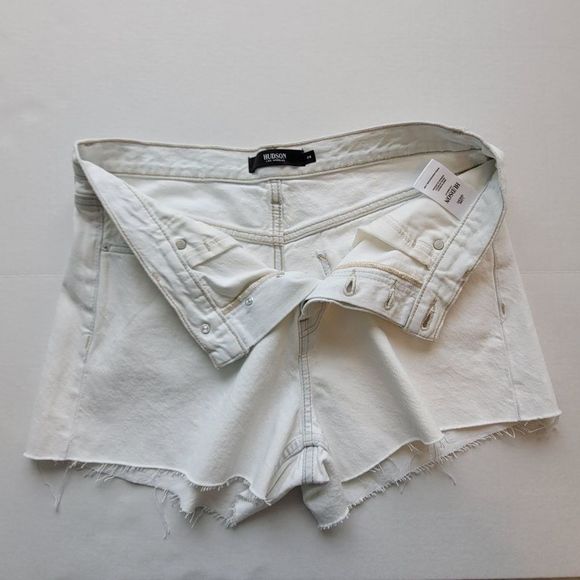 Hudson Jeans High Rise Short - Picture 3 of 8